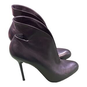 Sergio Rossi V-Neck Cut Out Ankle Boots Size 7.5US or 37 1/2Italy